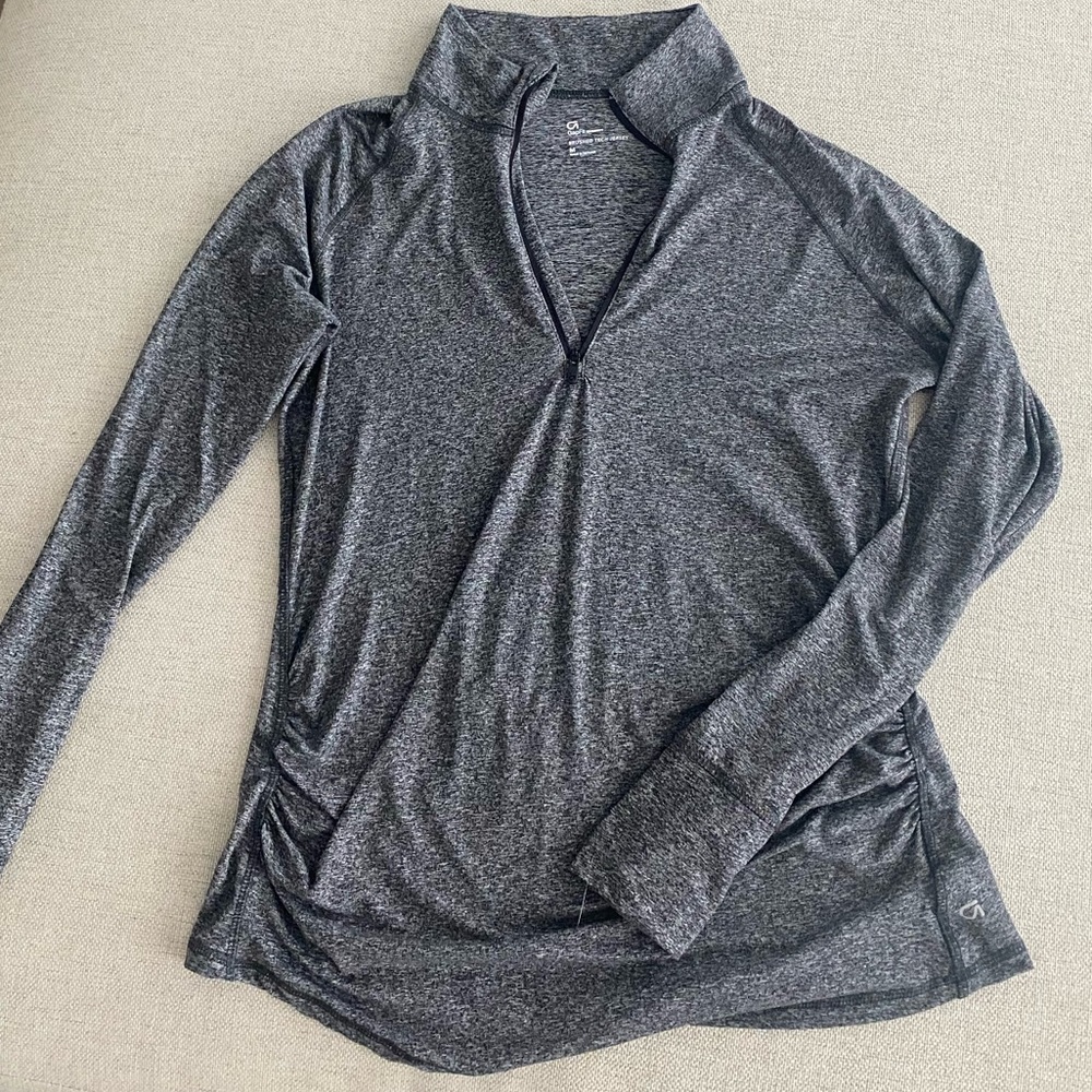 GapFit Maternity Pullover